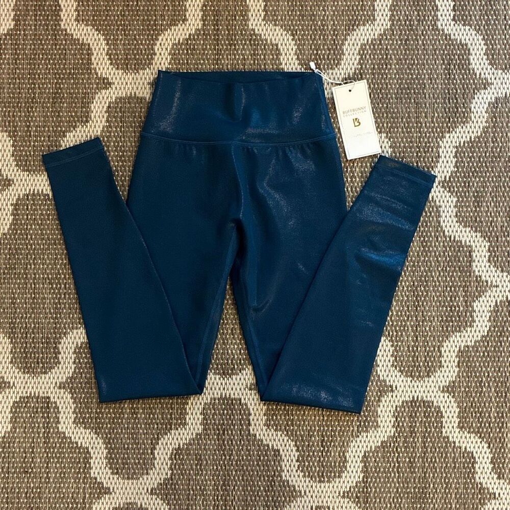 BuffBunny , faux leather leggings XXS￼